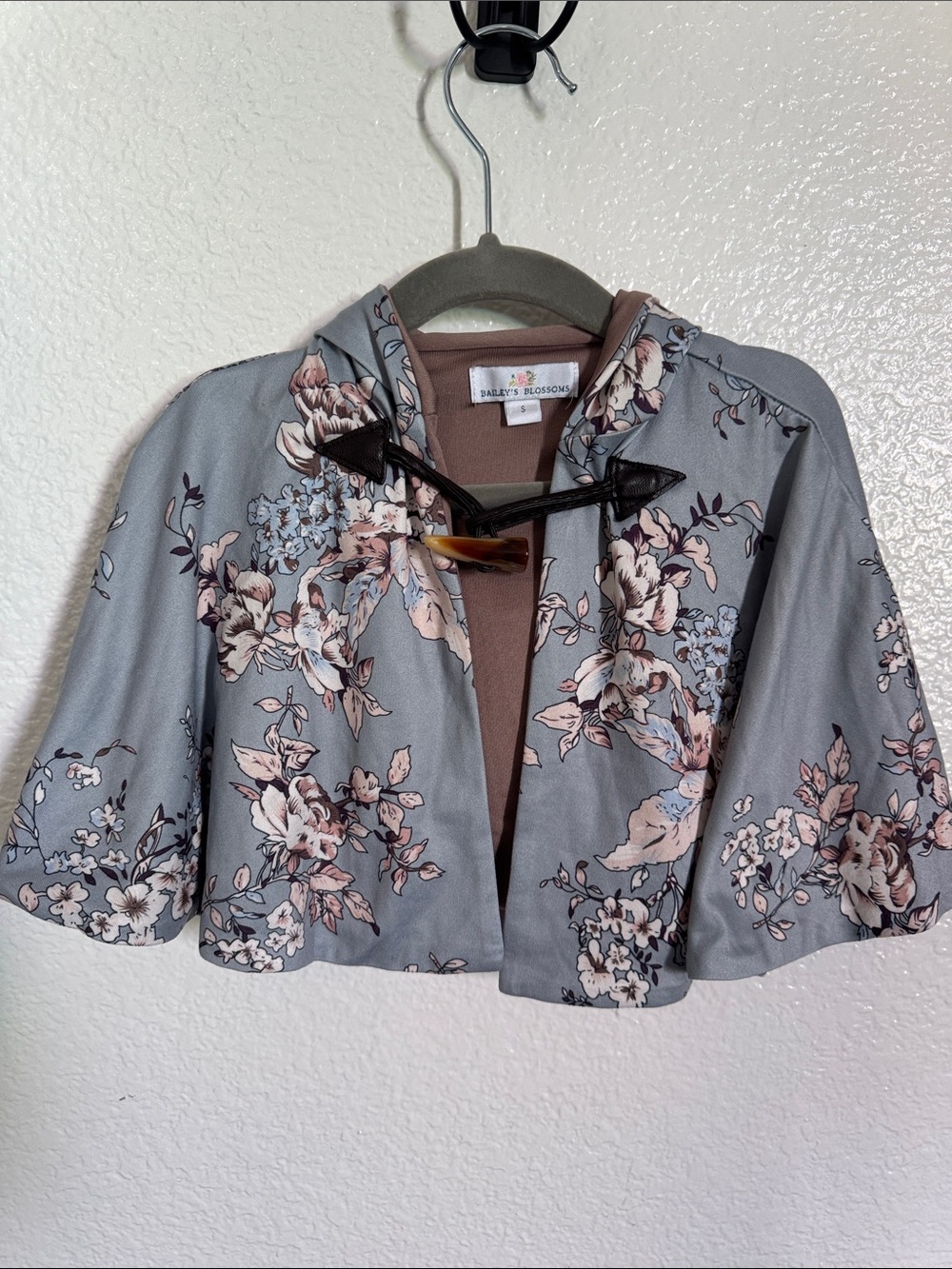 Infant Girls' Floral Hooded Cape Shawl  - Gray & Blush